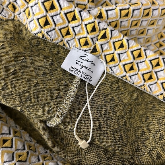 ❤️ Zara Art 🖼️ Deco Multi Patterned Skirt S NWOT - Picture 7 of 12